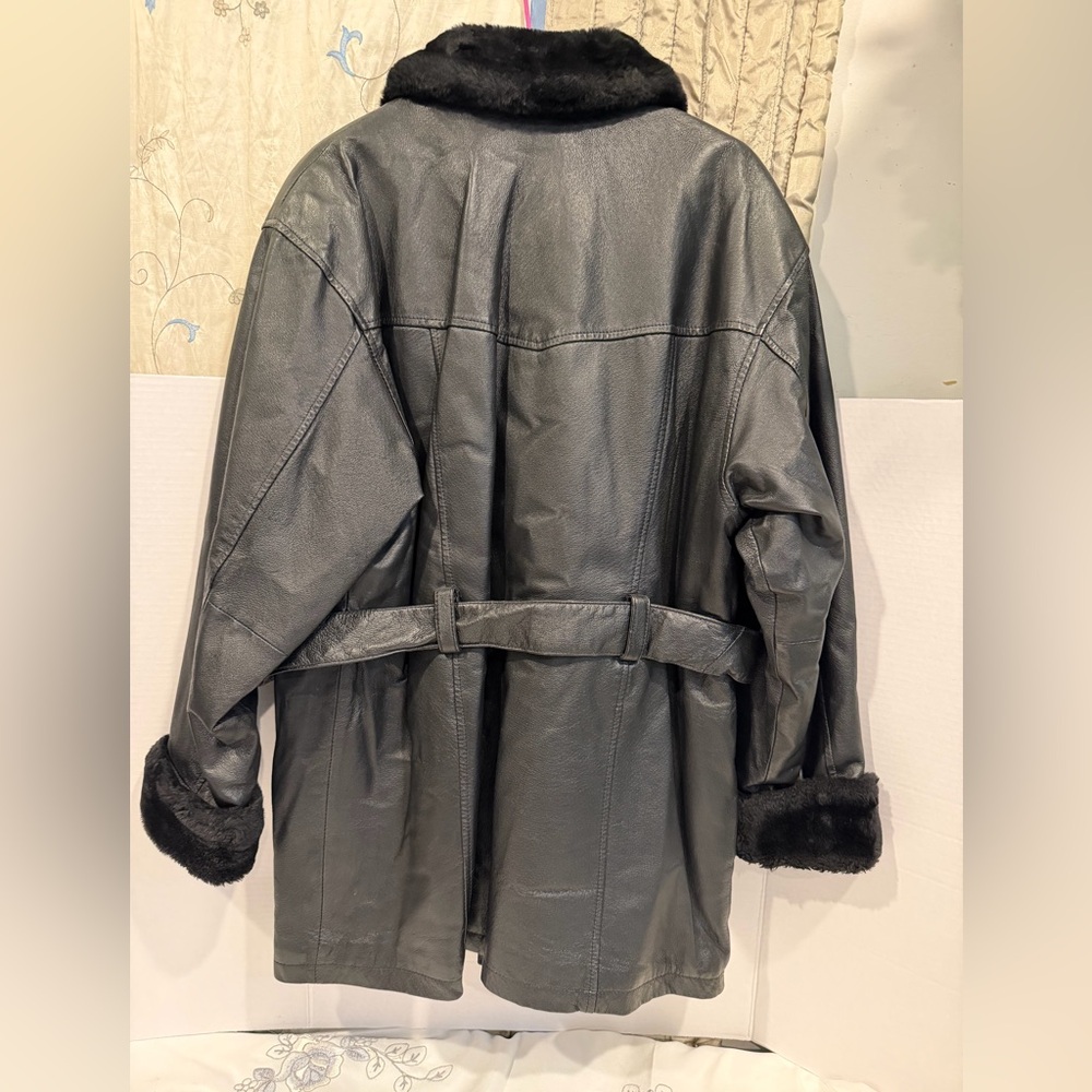 Wilson Black Leather Jacket with Thinsulate - Picture 6 of 7
